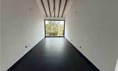 SE VENDE PERMUTA FINCA MODERNA EN CEJA ESTA EN UN 80% DE CONSTRUCCIÓN