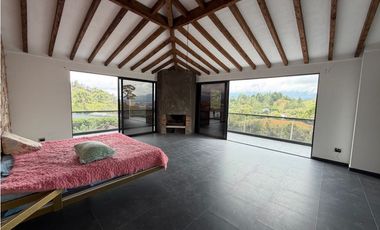 SE VENDE PERMUTA FINCA MODERNA EN CEJA ESTA EN UN 80% DE CONSTRUCCIÓN