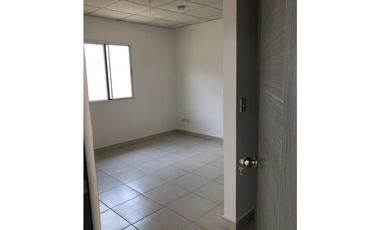 SE ALQUILA CASA EN PH ECOGARDENS EN ARRAIJAN CON TERRAZA AS