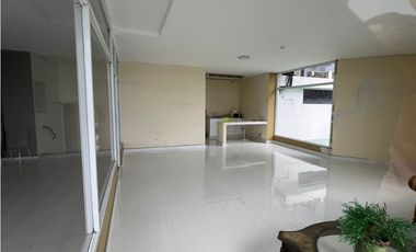 VENTA DE LOCAL EN APARTAMENTO EN PH FOREST HILL VILLA DE LAS FUENTES