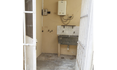 SE VENDE CASA EN BRISAS DEL GOLF CON TERRAZA Y AMPLIO PATIO