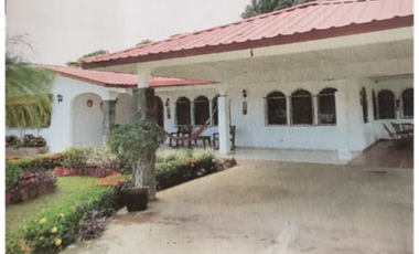 OL / COCLE / 1472 M / 3 HABITACION / 2 BAÑOS /  RIO CERCA / AG