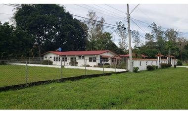 OL / COCLE / 1472 M / 3 HABITACION / 2 BAÑOS /  RIO CERCA / AG