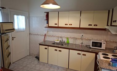 MOGOTES; CHALET AL FONDO A 100 MTS DE LA COSTA.-MUY LINDA.-