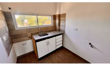 ALQUILO 2 AMB AMPLIO CENTRO PASO DEL REY CON COCHERA