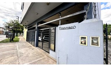 ALQUILO 2 AMB AMPLIO CENTRO PASO DEL REY CON COCHERA
