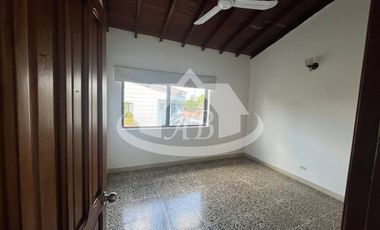 CASA EN ARRIENDO BARRIO LA CASTELLANA | 1823