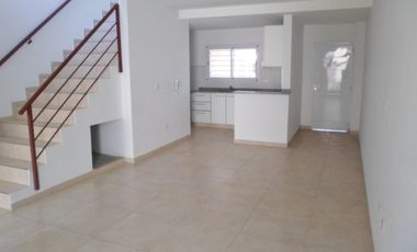 Duplex en alquiler en Barrio Sarmiento