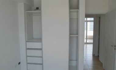 Duplex en alquiler en Barrio Sarmiento