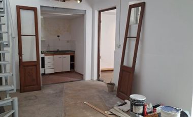 Departamento Tipo Casa en alquiler en Lanus Este