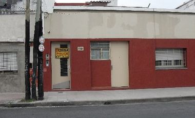 Departamento Tipo Casa en alquiler en Lanus Este