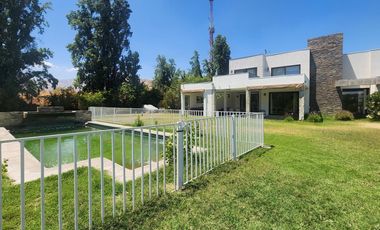 ENTRE EL VALLE Y LAS CANTERAS