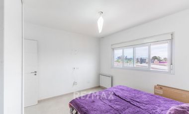 ALQUILER CASA CON PILETA FERNANDEZ ORO