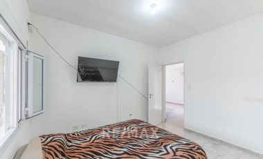 ALQUILER CASA CON PILETA FERNANDEZ ORO