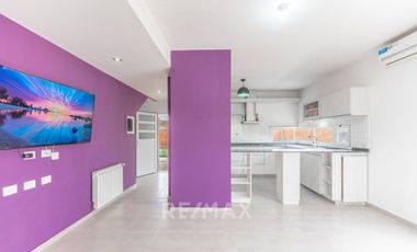 ALQUILER CASA CON PILETA FERNANDEZ ORO