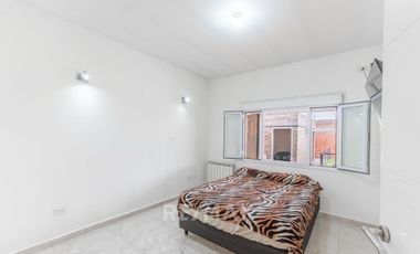 ALQUILER CASA CON PILETA FERNANDEZ ORO