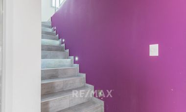 ALQUILER CASA CON PILETA FERNANDEZ ORO