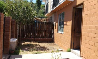 SE ARRIENDA CASA 3D 1B EN PUTAENDO