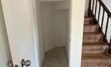 VENDE VALLE LO CAMPINO CASA 2 PISOS PJE CERRADO