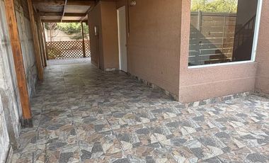 VENDE VALLE LO CAMPINO CASA 2 PISOS PJE CERRADO