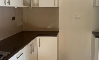 VENDE VALLE LO CAMPINO CASA 2 PISOS PJE CERRADO