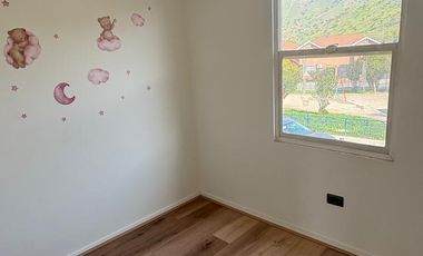 VENDE VALLE LO CAMPINO CASA 2 PISOS PJE CERRADO