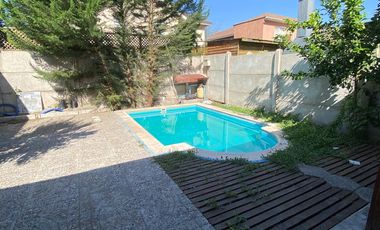 VENDE VALLE LO CAMPINO CASA 2 PISOS PJE CERRADO