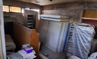 Local Comercial en Venta en Avenida Los Carrera