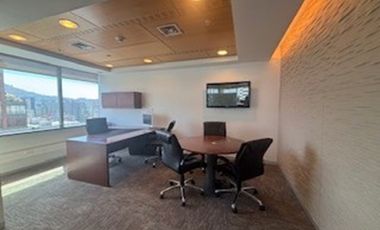 Excelente Amplia oficina Av. Holanda Providencia