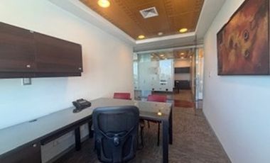 Excelente Amplia oficina Av. Holanda Providencia