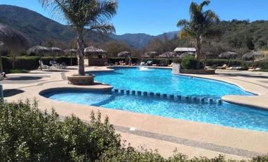 EXCLUSIVO RESORT ECOTURÍSTICO EN COLLIGUAY