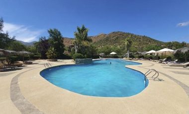 EXCLUSIVO RESORT ECOTURÍSTICO EN COLLIGUAY