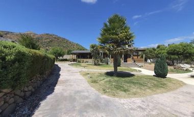 EXCLUSIVO RESORT ECOTURÍSTICO EN COLLIGUAY