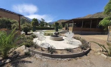 EXCLUSIVO RESORT ECOTURÍSTICO EN COLLIGUAY