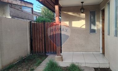 Casa en arriendo - Peñaflor