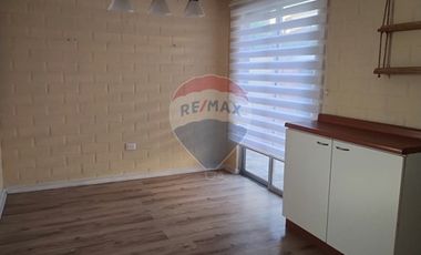 Casa en arriendo - Peñaflor