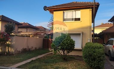 Casa en arriendo - Peñaflor