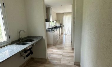 Casa en venta y alquiler anual sin muebles en Barrio Canton Norte PG