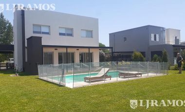 Casa en venta y alquiler anual sin muebles en Barrio Canton Norte PG