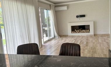 Casa en venta y alquiler anual sin muebles en Barrio Canton Norte PG