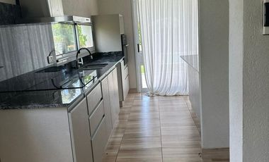 Casa en venta y alquiler anual sin muebles en Barrio Canton Norte PG