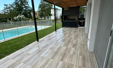 Casa en venta y alquiler anual sin muebles en Barrio Canton Norte PG