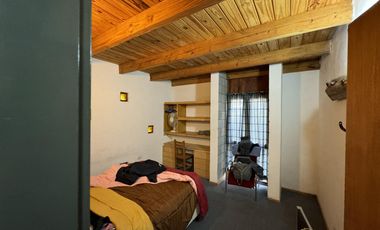 Complejo con bajada al rio en un lugar único de Villa los Aromos