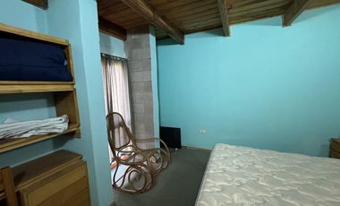 Complejo con bajada al rio en un lugar único de Villa los Aromos