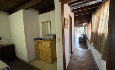 Complejo con bajada al rio en un lugar único de Villa los Aromos