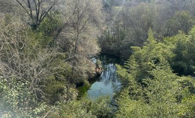Complejo con bajada al rio en un lugar único de Villa los Aromos