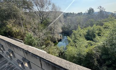 Complejo con bajada al rio en un lugar único de Villa los Aromos