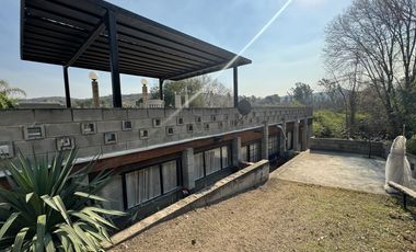 Complejo con bajada al rio en un lugar único de Villa los Aromos