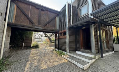 Complejo con bajada al rio en un lugar único de Villa los Aromos