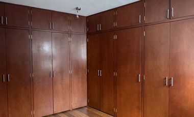 Casa en venta con buena ubicación